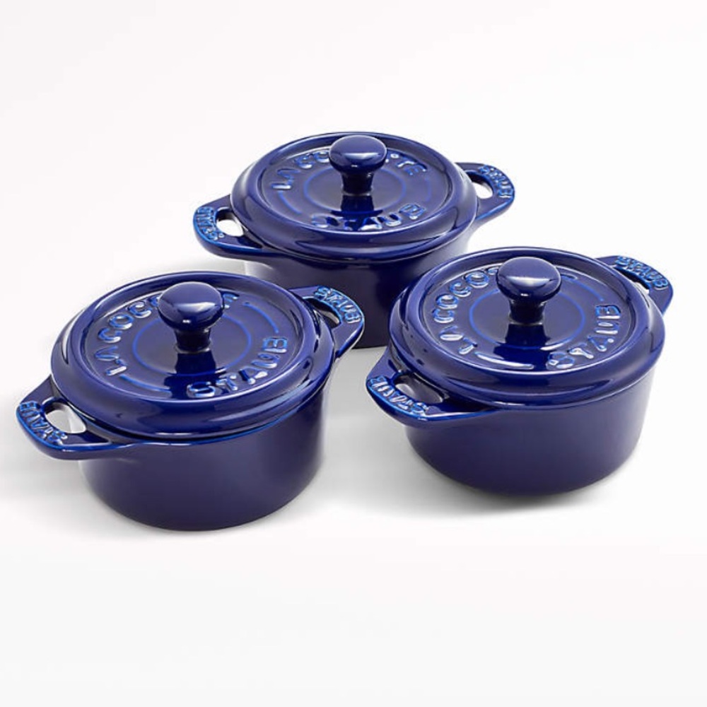 NIB Staub navy blue Mini Cocotte with Lid